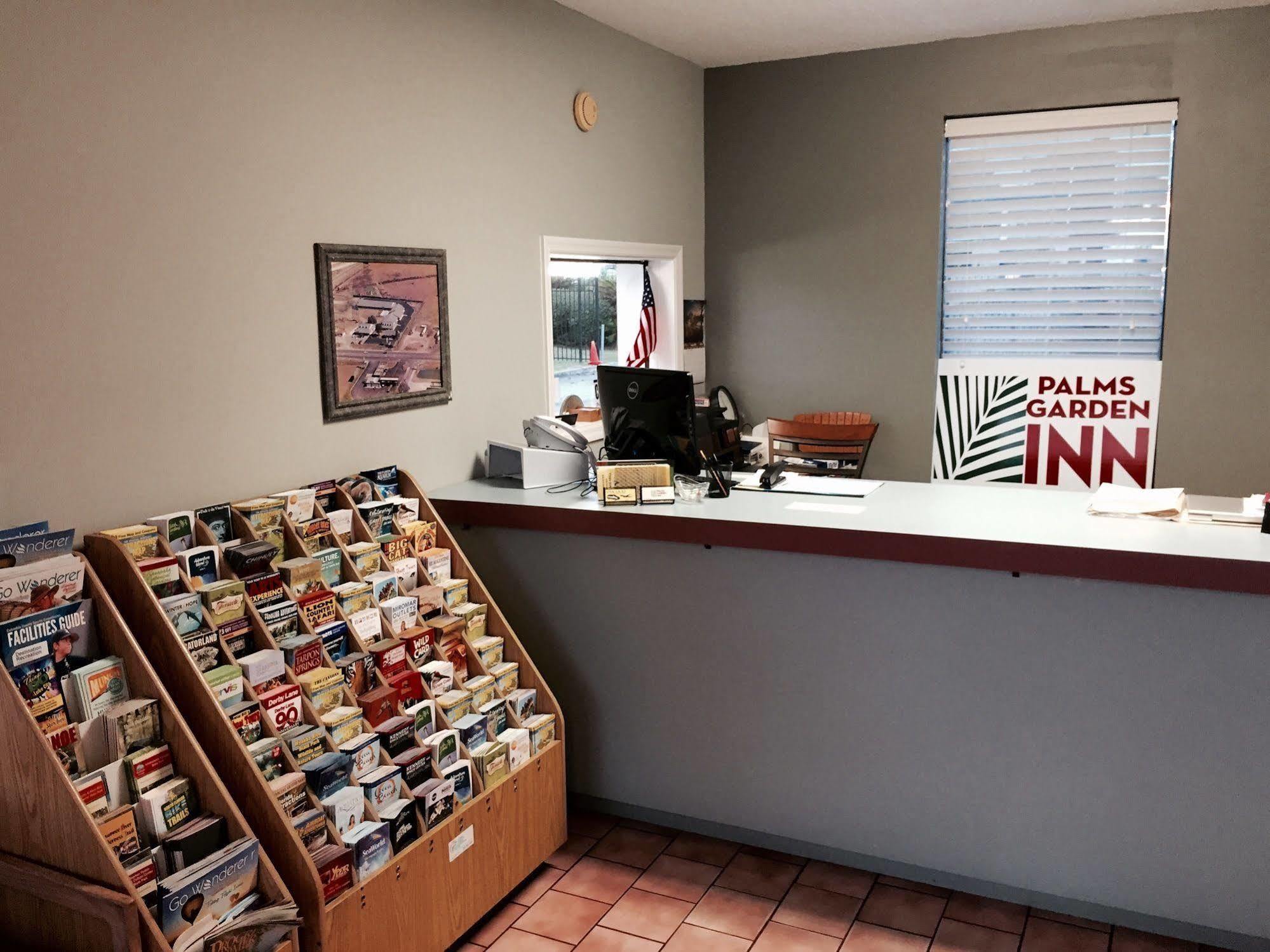 Palms Garden Inn Ellisville 외부 사진