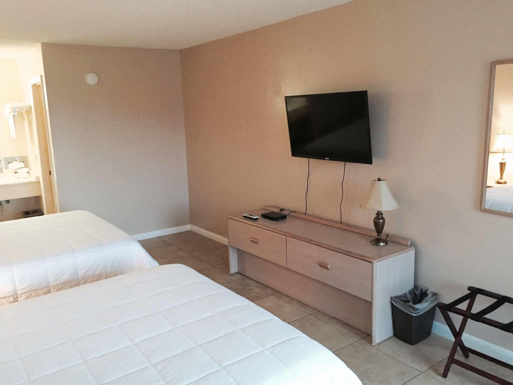 Palms Garden Inn Ellisville 외부 사진
